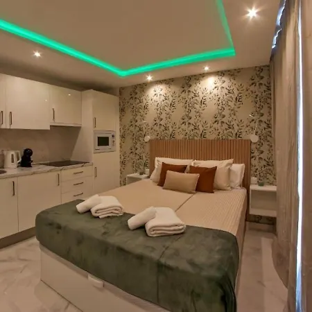 Ponderosa Sky Ocean شقة أذيخي